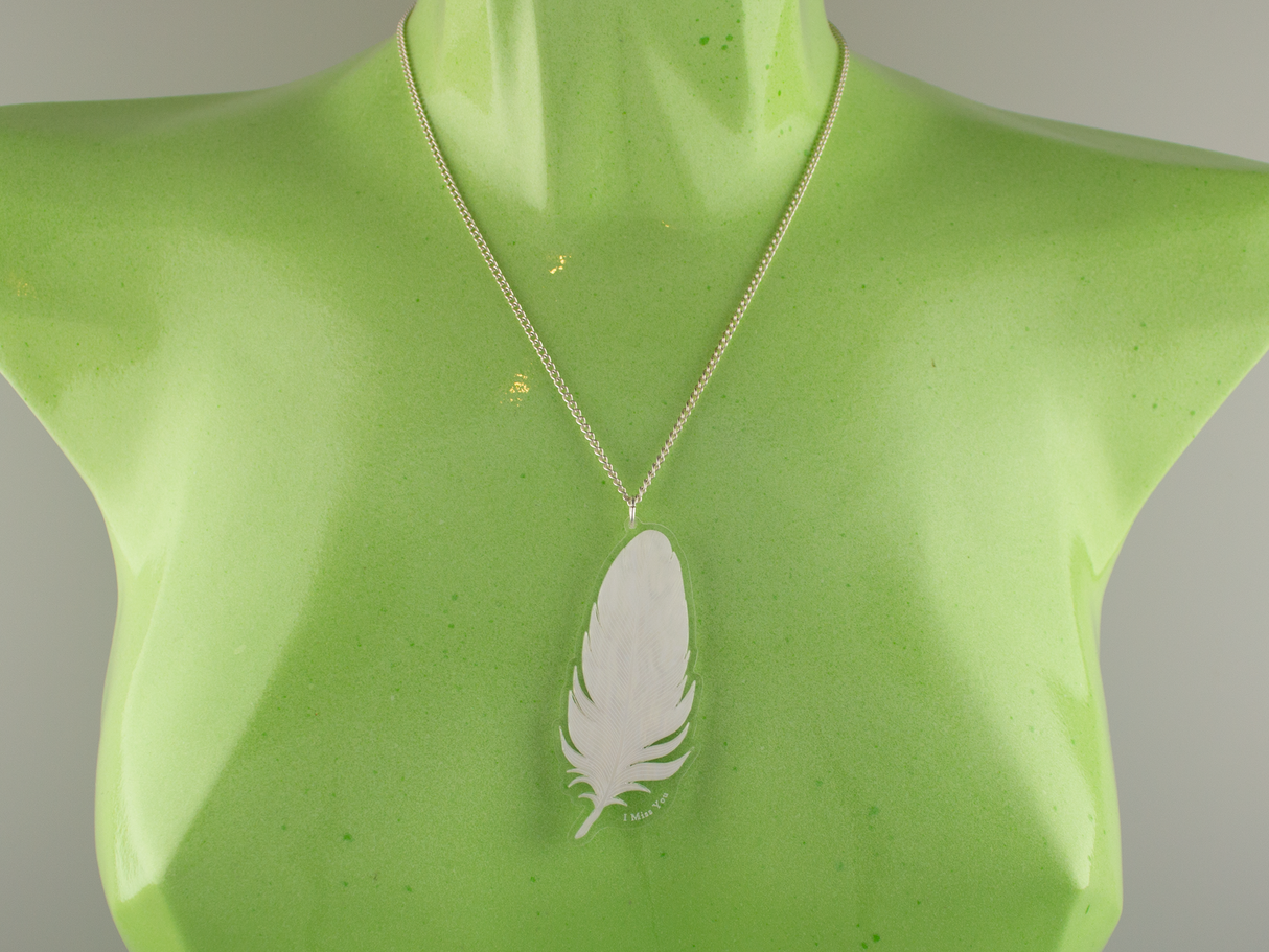 ‘I Miss You’ Pendant