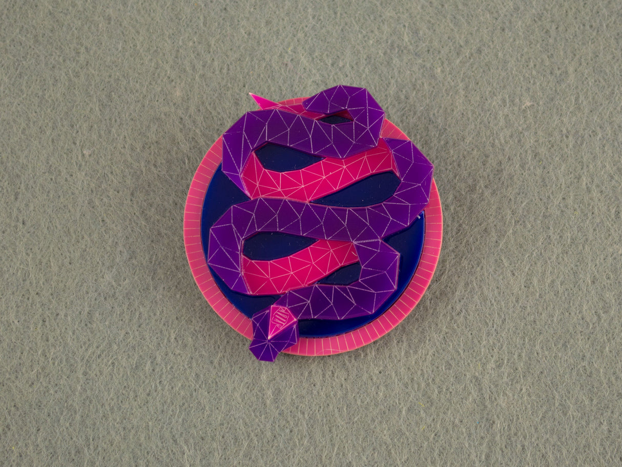 Snake Brooch - Nightcrawler