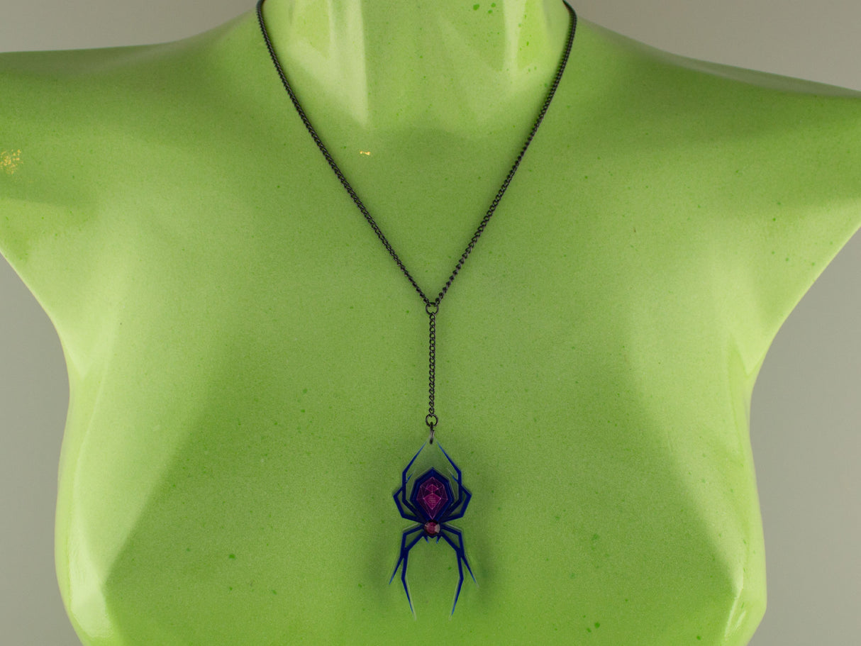 Black Widow Pendant - Nightcrawler