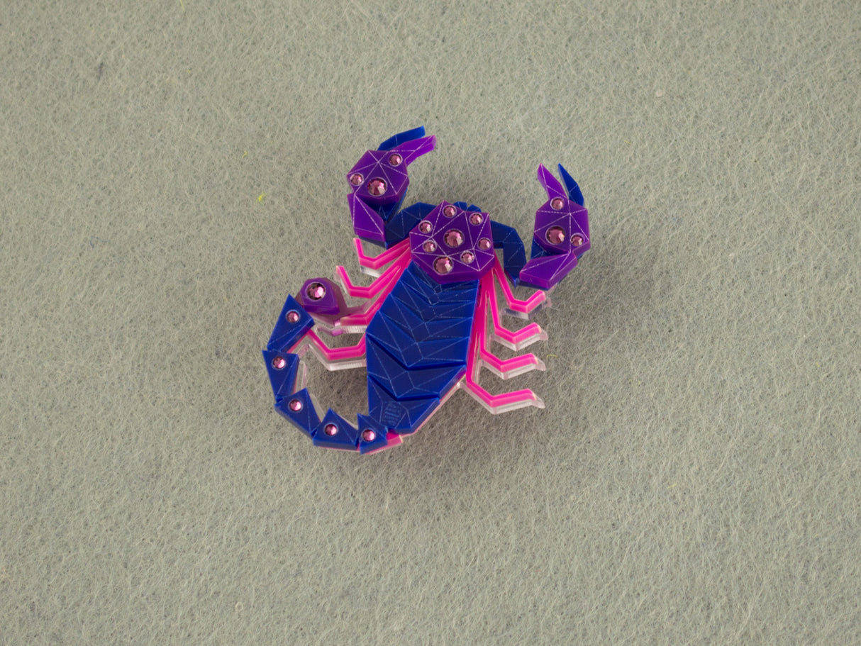 Scorpion Brooch - Nightcrawler