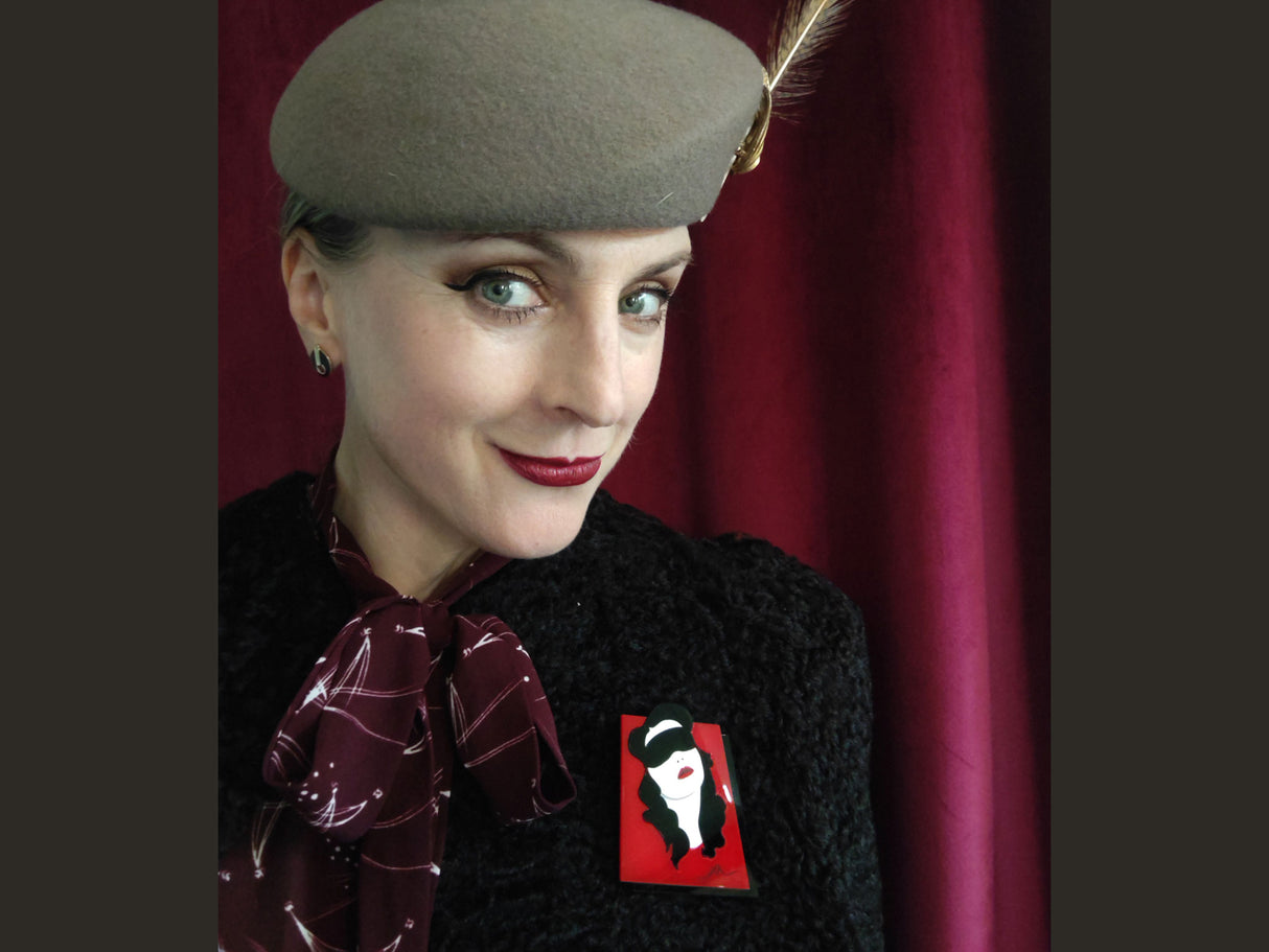 Expectation Brooch