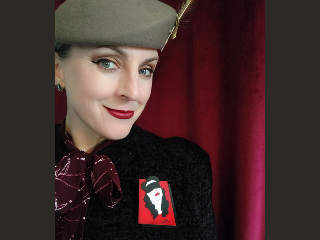 Expectation Brooch
