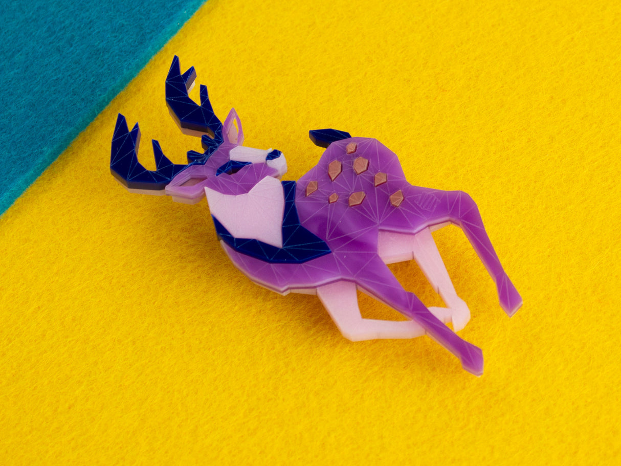 Winter Stag Brooch - Euphoria