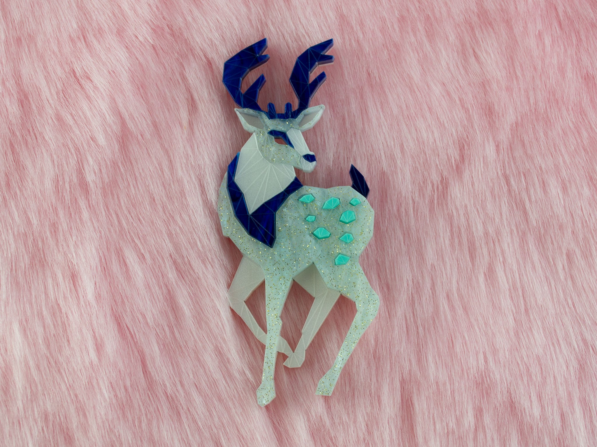 Sstutter brooches discount